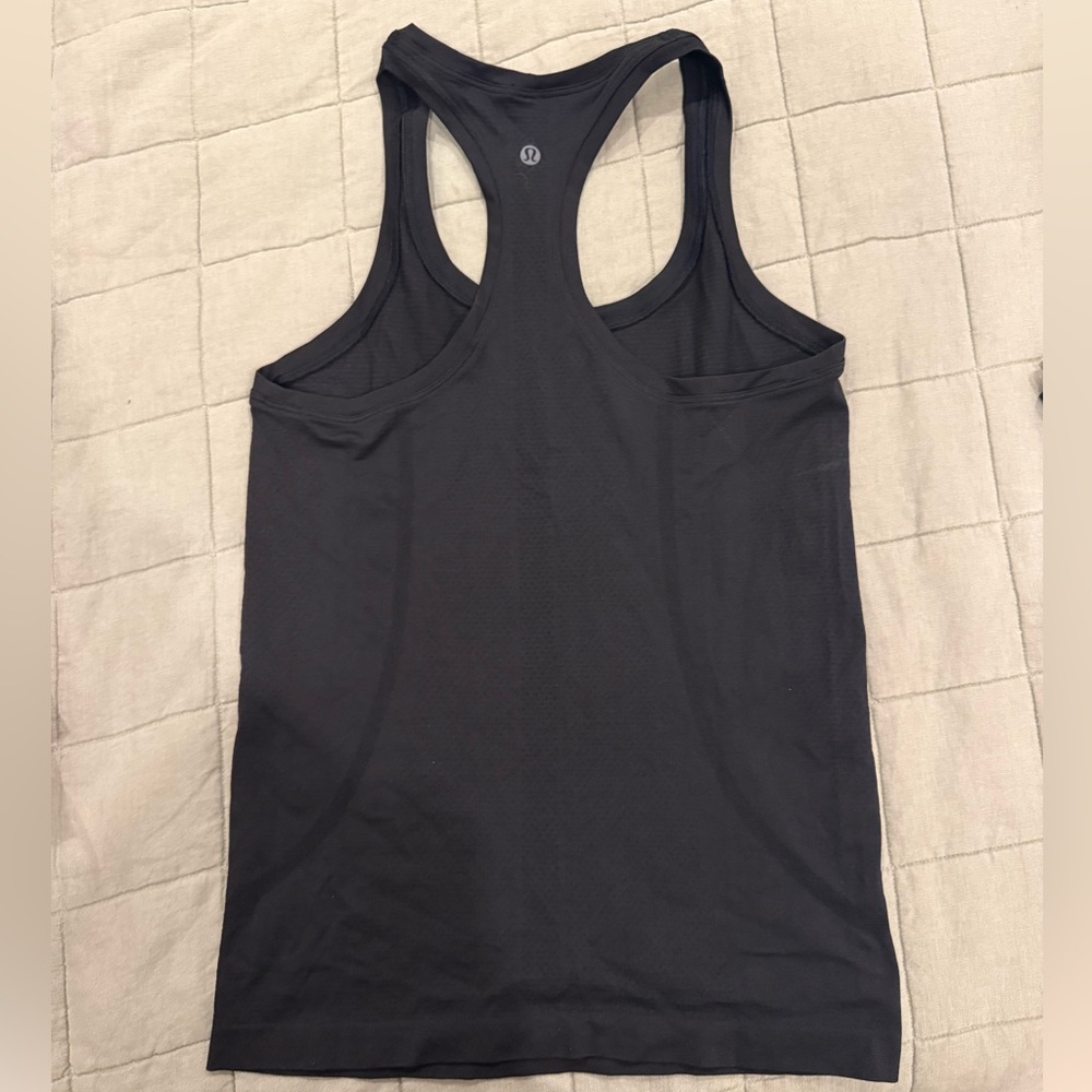 Swiftly Tech Racerback Tank Top 2.0 - Picture 2 of 3